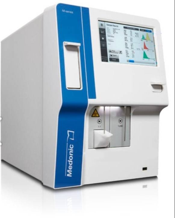 MEDONIC M32 B Hematoanalyser